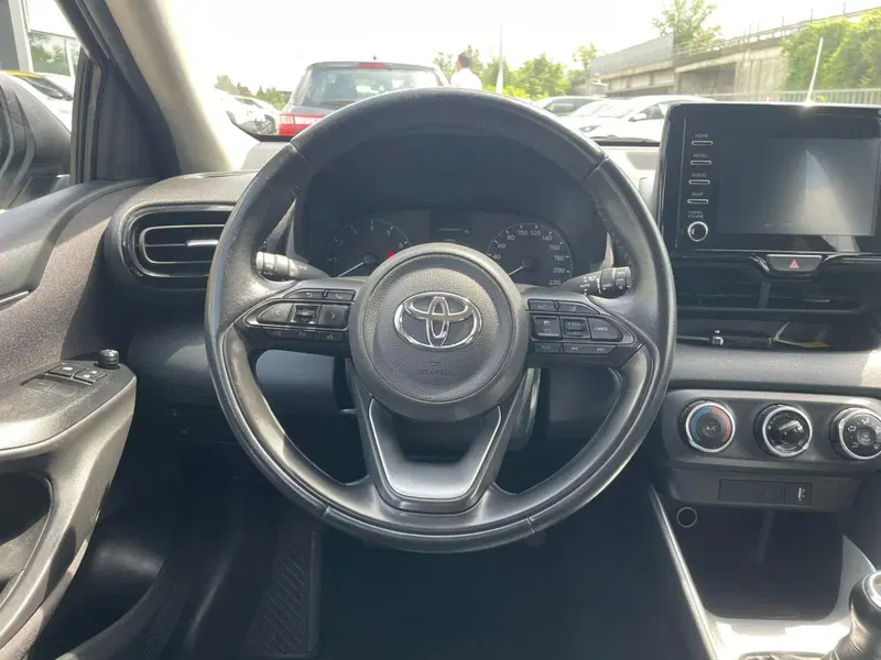 Toyota Yaris usata a Piacenza (15)