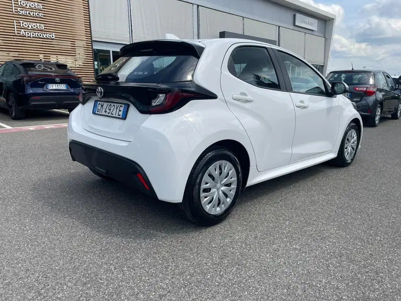 Toyota Yaris usata a Piacenza (7)