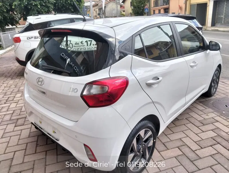 Hyundai i10 nuova a Torino (4)
