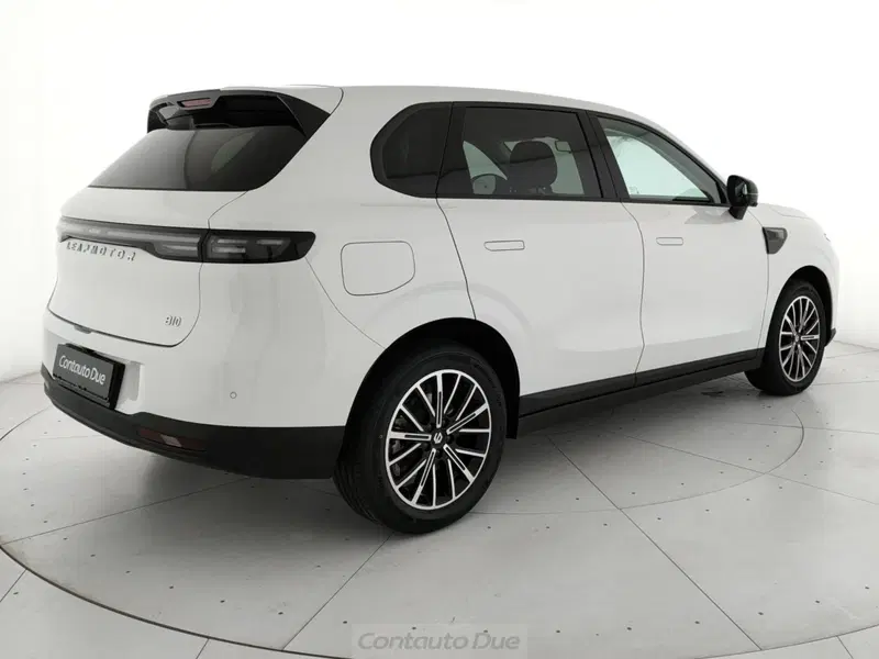Leapmotor B10 nuova a Caserta (5)