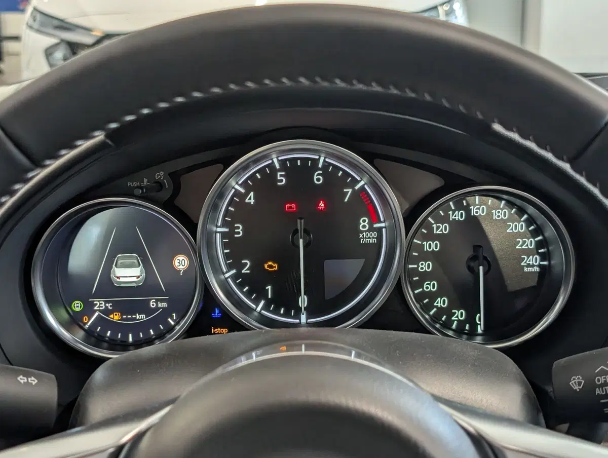 Mazda MX-5 nuova a Napoli (10)