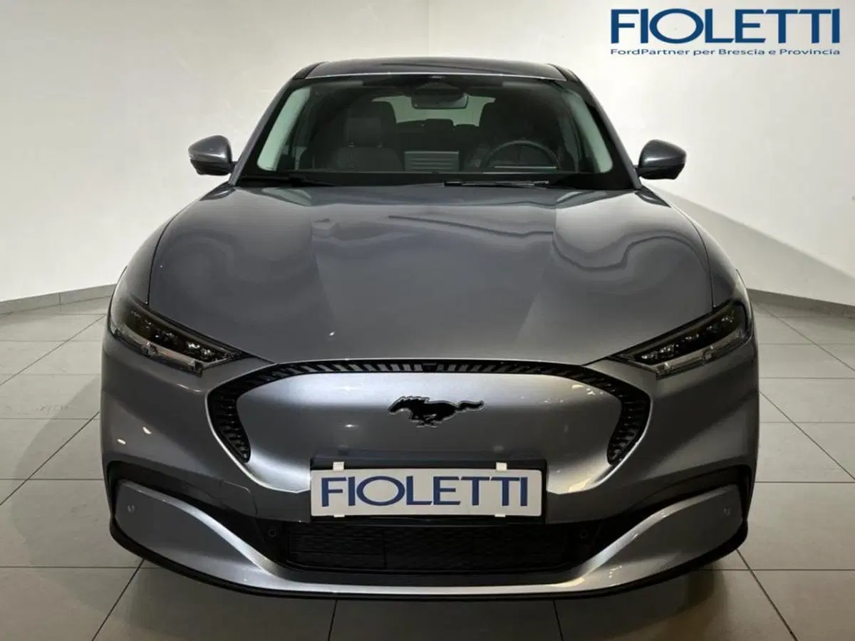 Ford Mustang Mach-E nuova a Brescia (3)