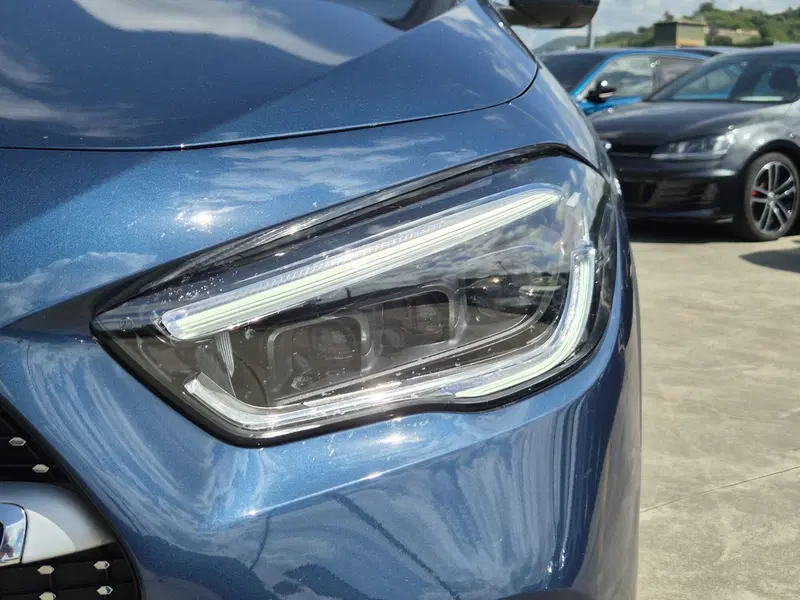 Mercedes-Benz GLA SUV usata  (17)