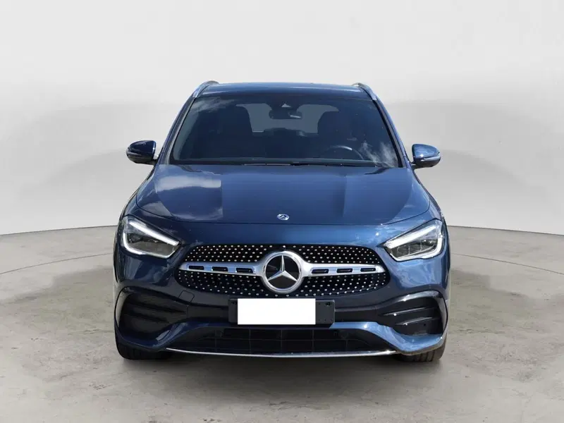Mercedes-Benz GLA SUV usata  (2)