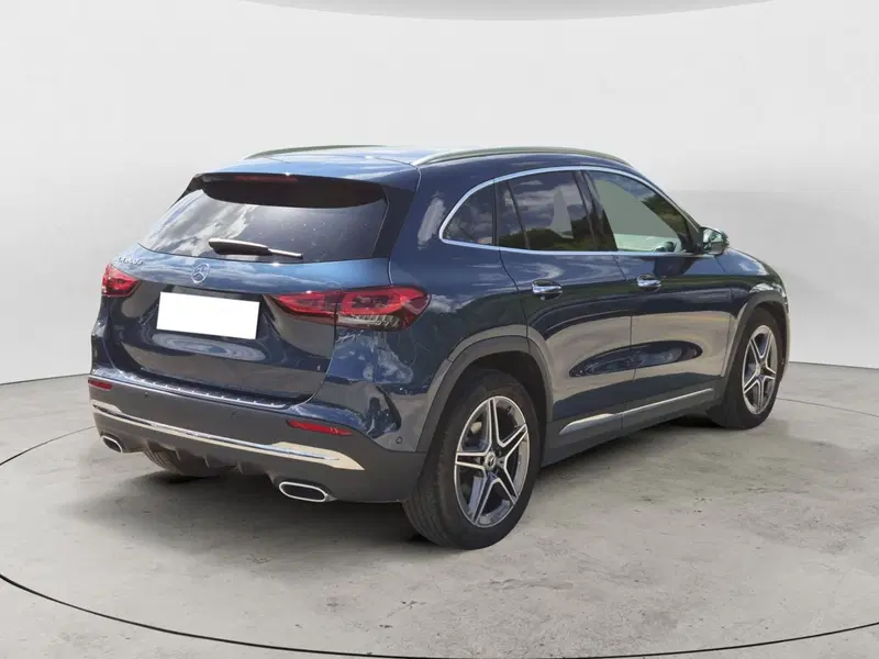 Mercedes-Benz GLA SUV usata  (4)
