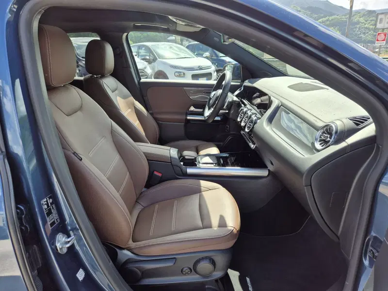 Mercedes-Benz GLA SUV usata  (9)