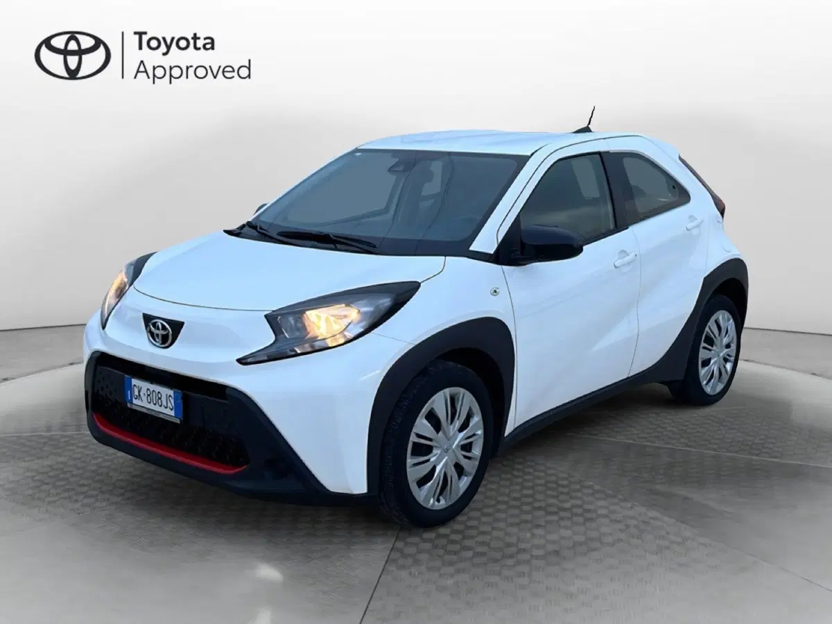 Toyota Aygo X usata a Catania