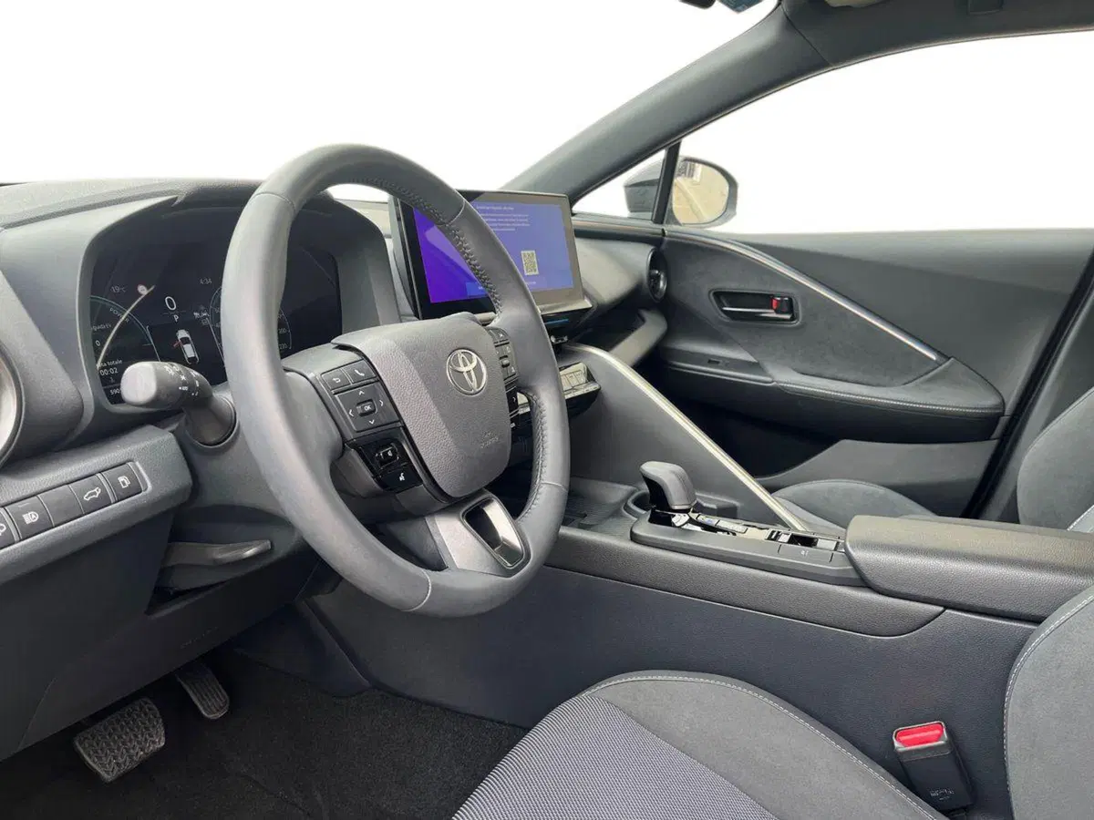 Toyota Toyota C-HR usata a Catania (7)