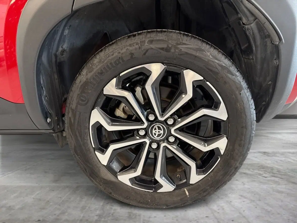 Toyota Yaris Cross usata a Prato (10)