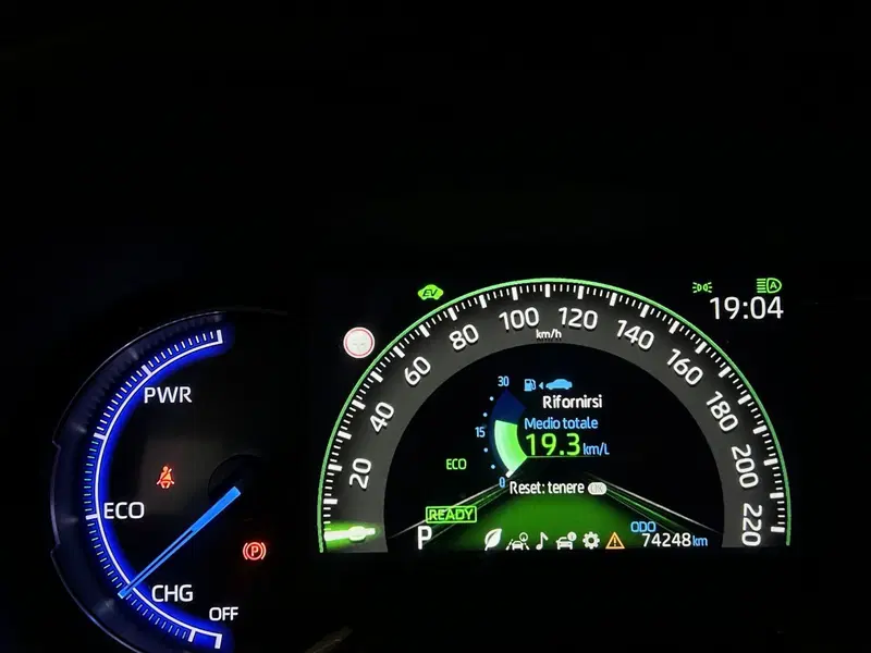 Toyota Rav4 usata a Milano (13)