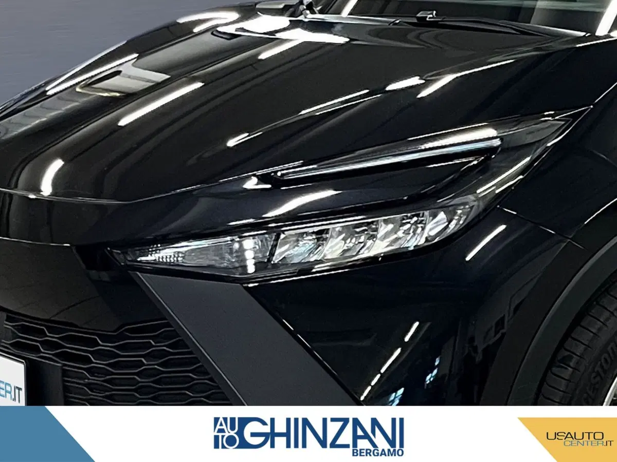 Toyota Toyota C-HR usata a Bergamo (15)
