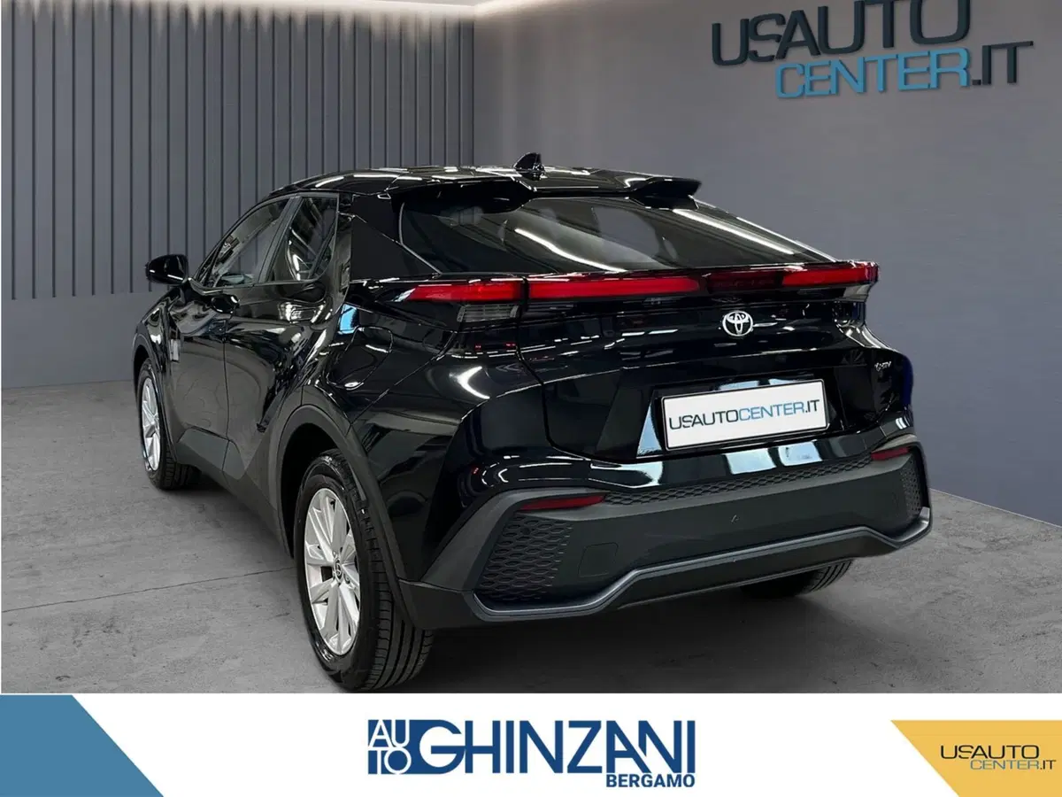 Toyota Toyota C-HR usata a Bergamo (3)