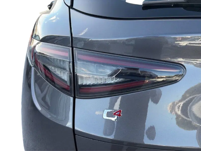 Alfa Romeo Stelvio usata a Campobasso (10)
