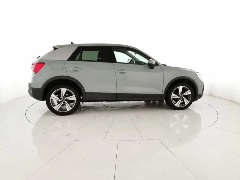 Audi Q2 usata a Chieti (4)