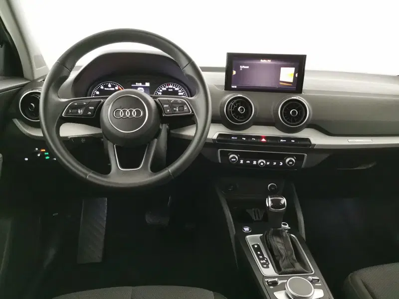 Audi Q2 usata a Chieti (9)