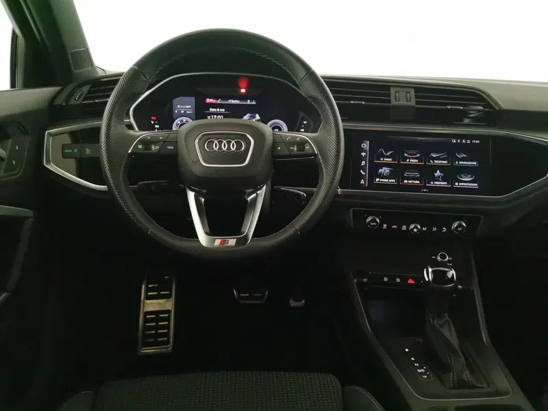 Audi Q3 Sportback usata a Chieti (9)