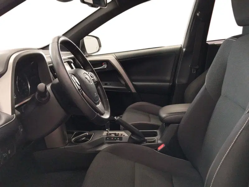 Toyota Rav4 usata a Roma (7)