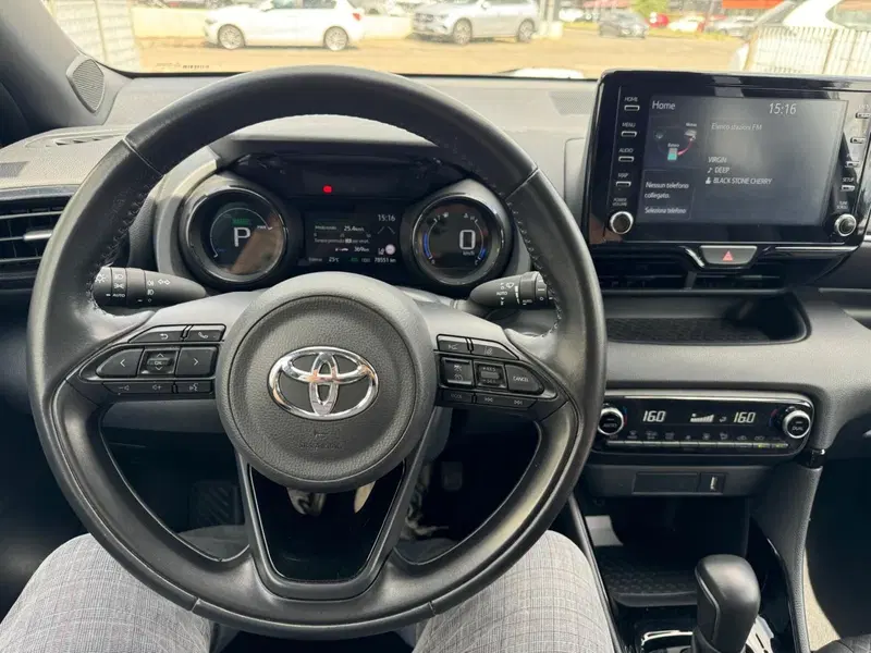 Toyota Yaris usata a Modena (11)
