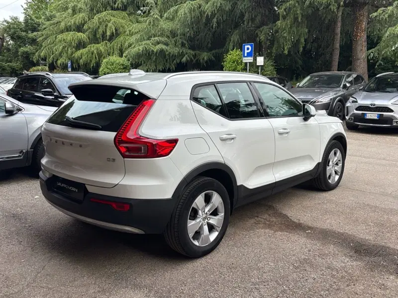 Volvo XC40 usata a Bologna (6)