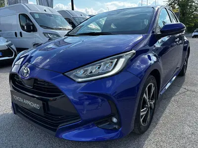Toyota Yaris 1.5 Hybrid 5 porte Trend del 2026 usata a Modena