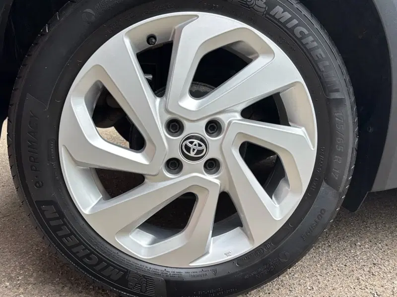Toyota Aygo X usata a Bologna (7)