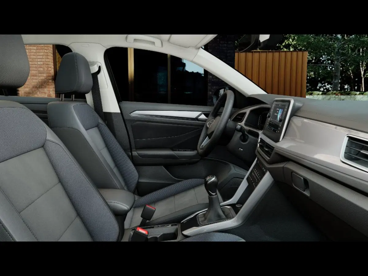 Volkswagen T-Roc nuova a Livorno (7)