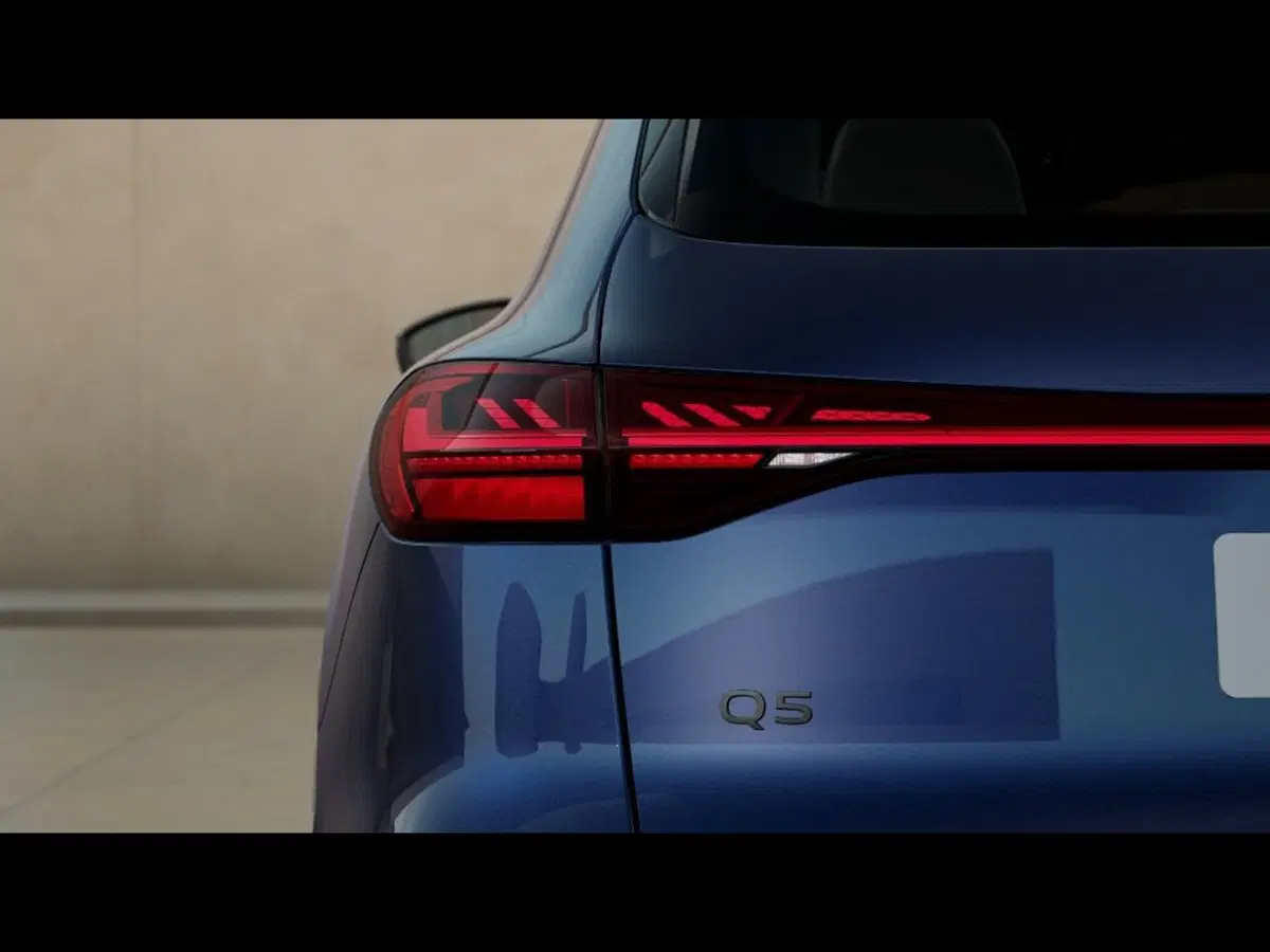 Audi Q5 nuova a Livorno (7)
