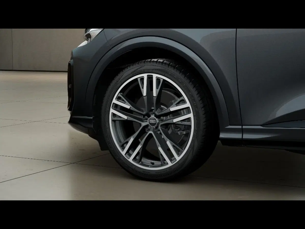 Audi Q5 nuova a Pisa (6)