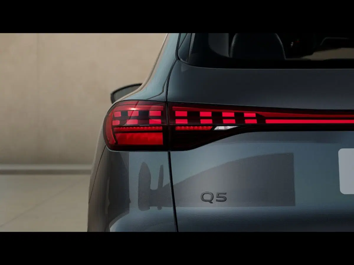 Audi Q5 nuova a Pisa (7)