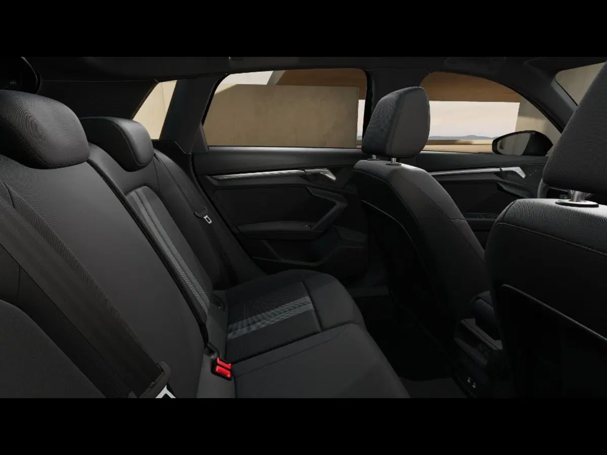 Audi A3 allstreet nuova a Grosseto (10)