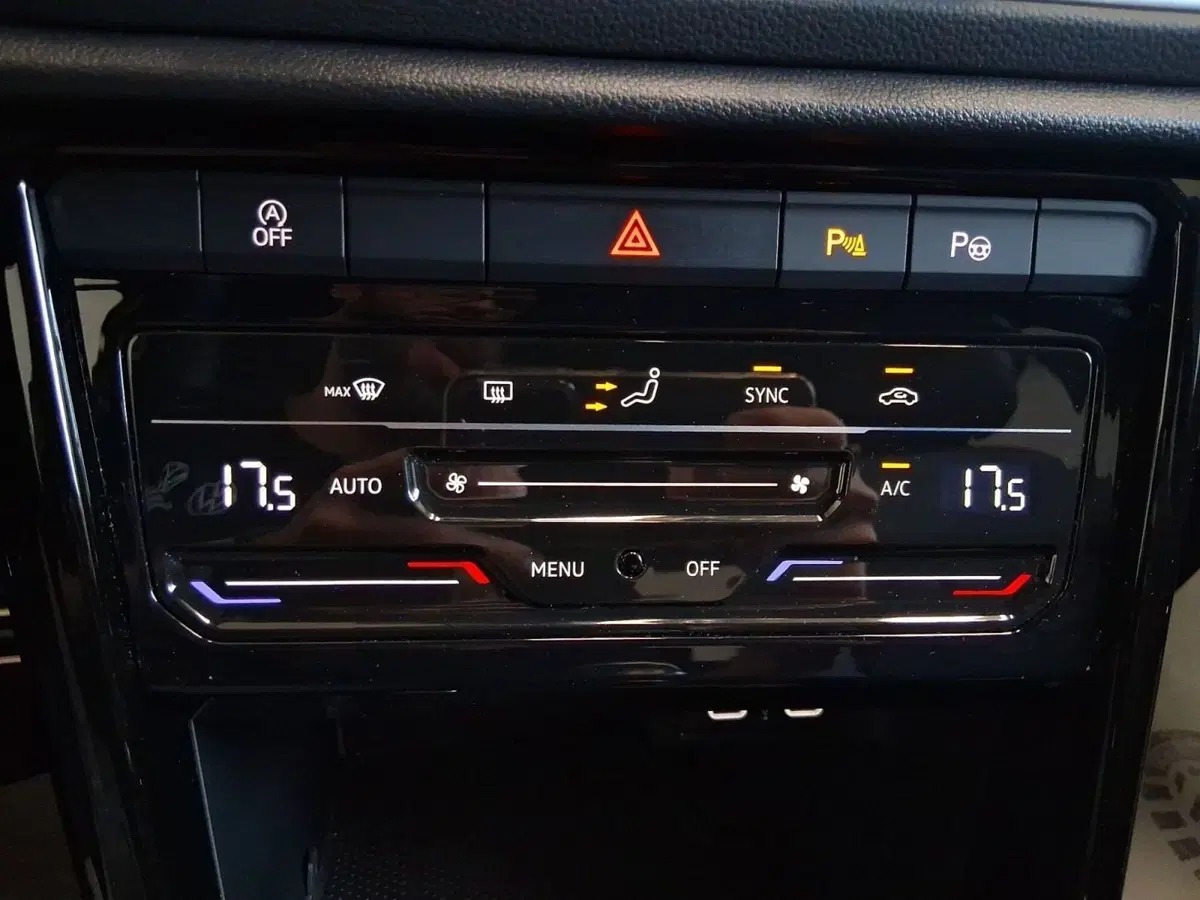 Volkswagen T-Roc usata a Bologna (18)