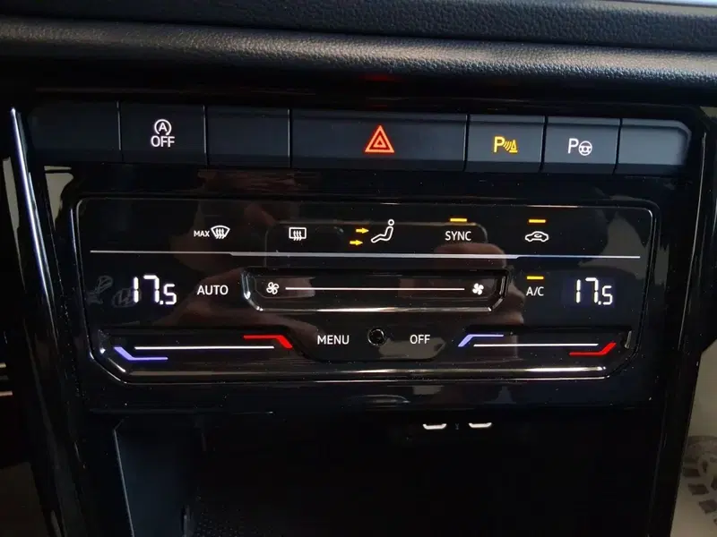 Volkswagen T-Roc usata a Bologna (18)