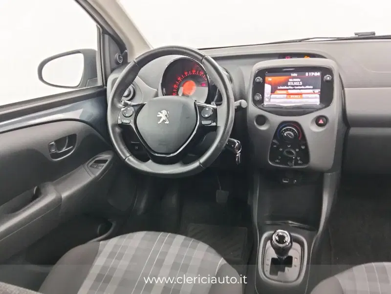 Peugeot 108 usata a Como (10)