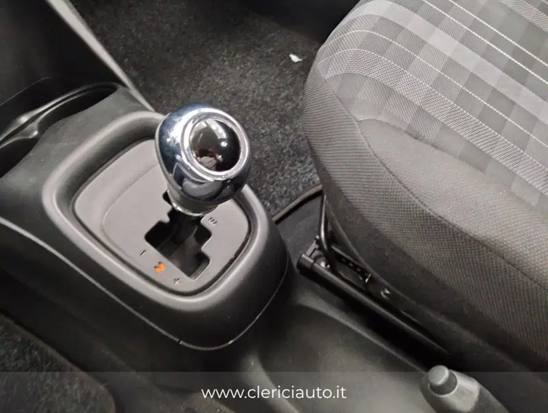 Peugeot 108 usata a Como (16)