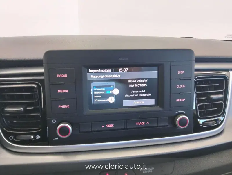 Kia Rio usata a Como (14)