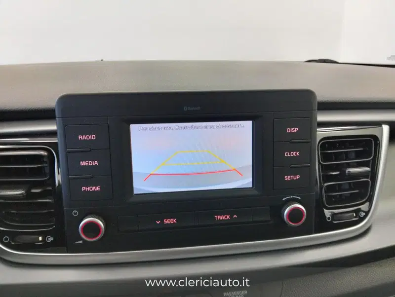 Kia Rio usata a Como (16)