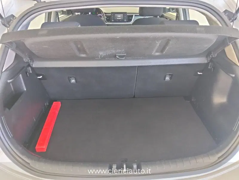 Kia Rio usata a Como (17)