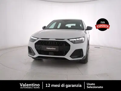 Audi A1 citycarver 35 TFSI S tronic Identity Contrast del 2022 usata a Roma