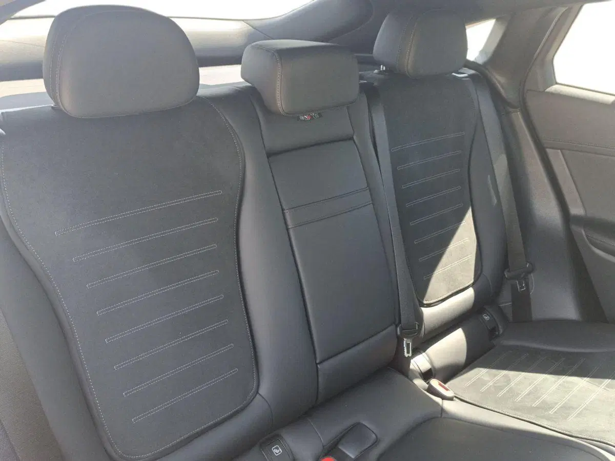 Mercedes-Benz GLC Coupé usata a Bari (16)