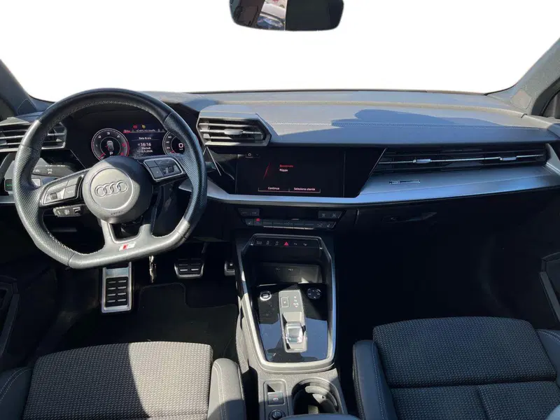 Audi A3 Sportback usata a Bari (8)