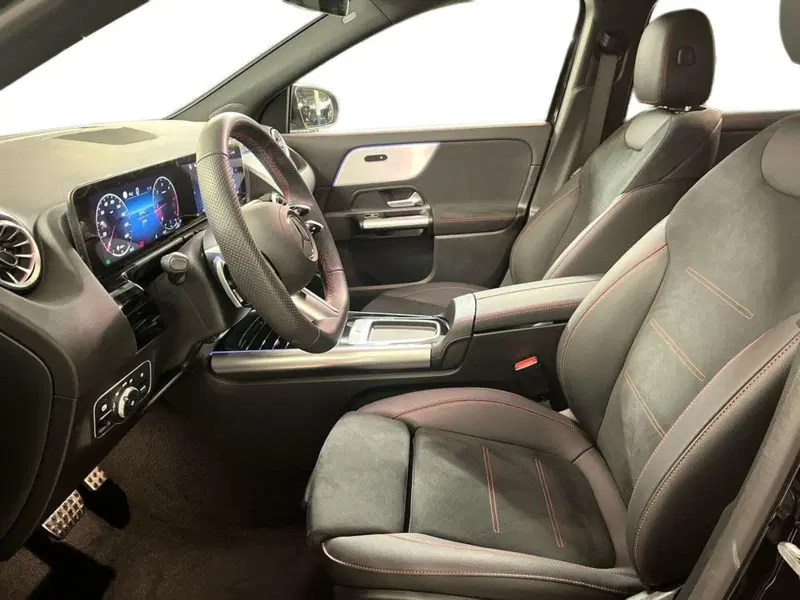 Mercedes-Benz GLA SUV usata a Milano (10)