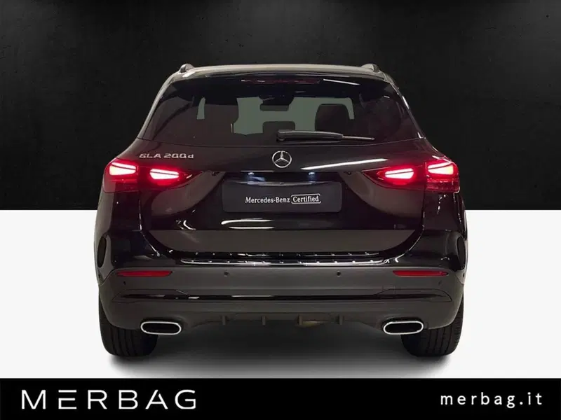 Mercedes-Benz GLA SUV usata a Milano (4)