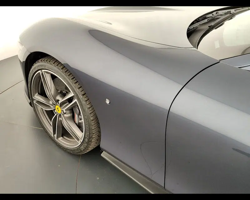 Ferrari Roma Spider usata a Verona (13)