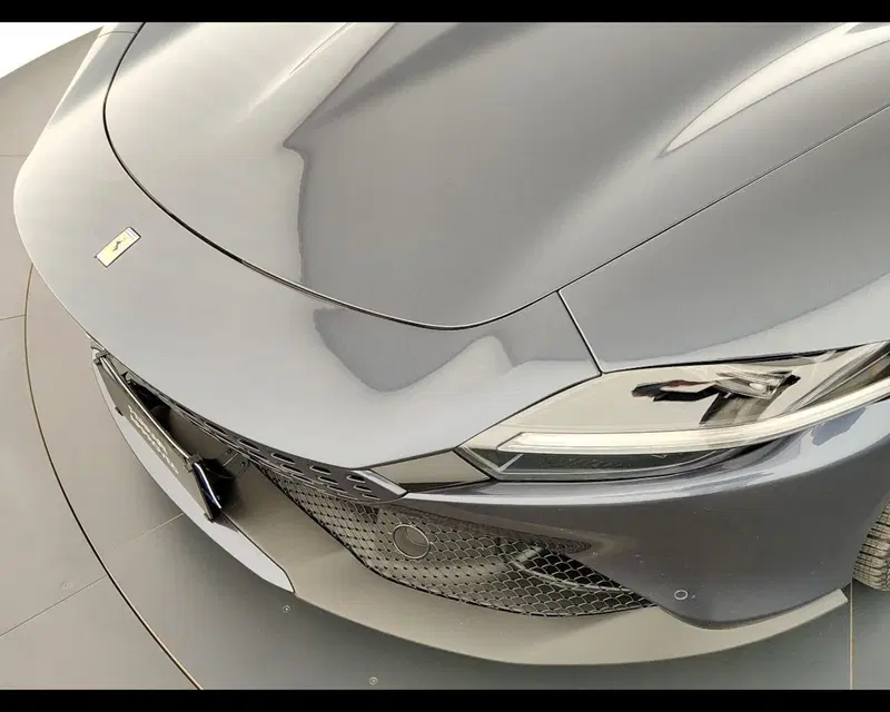 Ferrari Roma Spider usata a Verona (14)