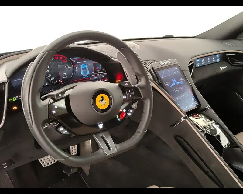 Ferrari Roma Spider usata a Verona (5)