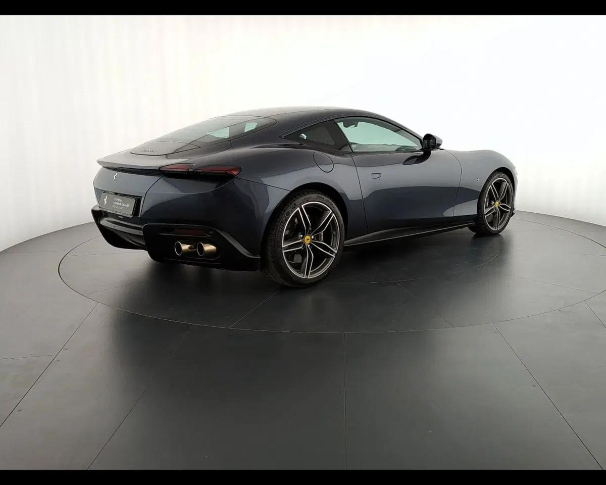 Ferrari Roma Spider usata a Verona (8)