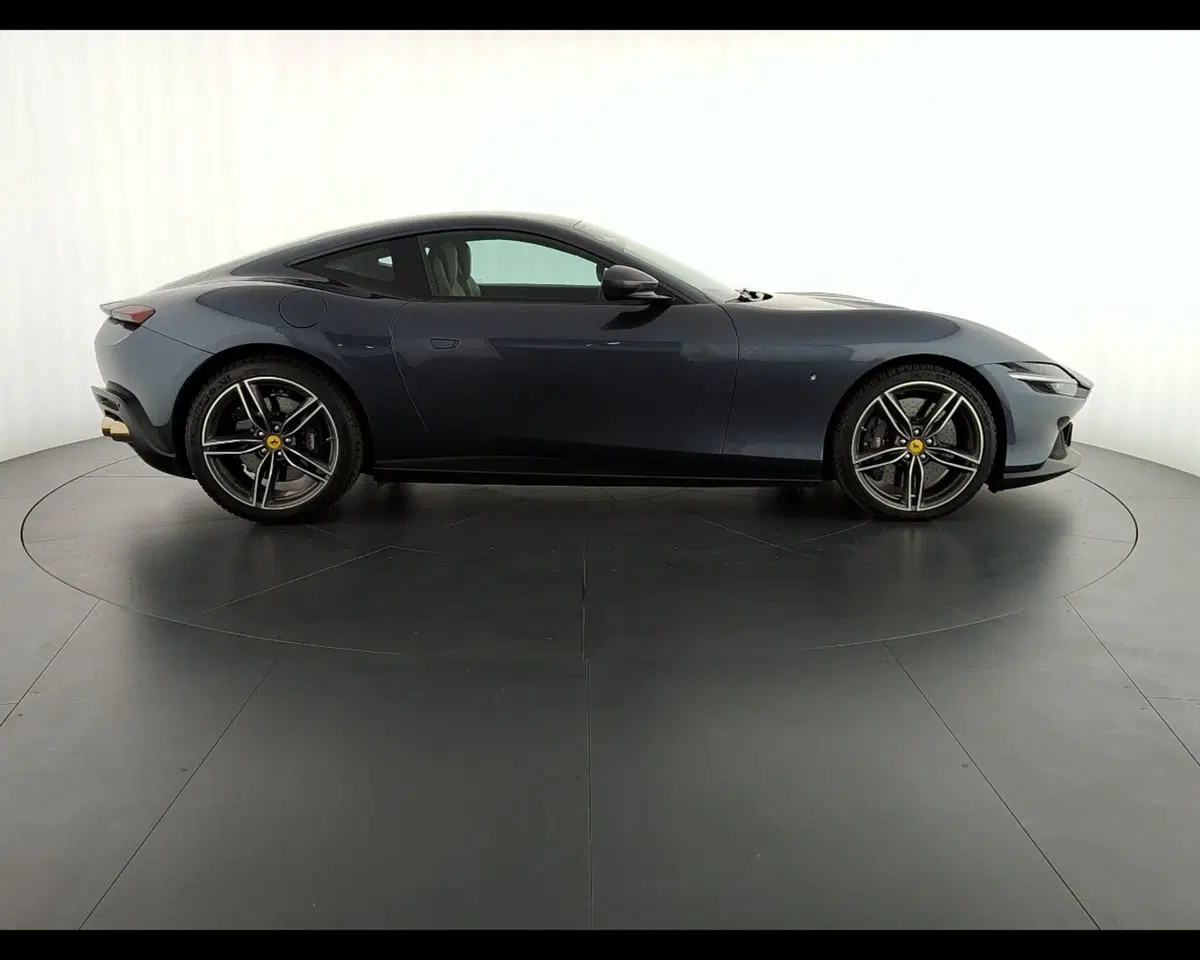 Ferrari Roma Spider usata a Verona (9)