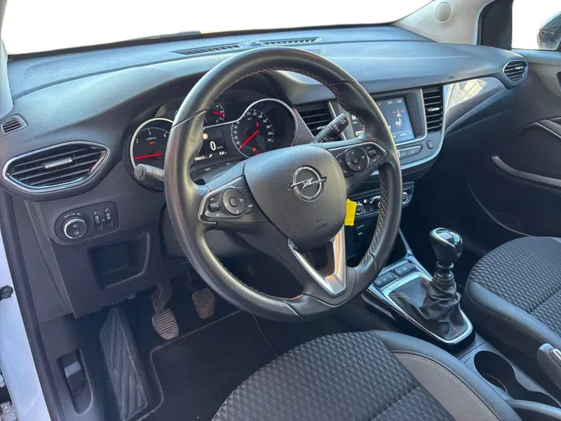 Opel Crossland X usata a Pescara (8)