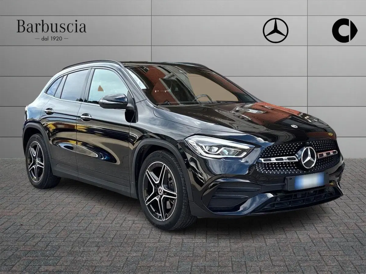 Mercedes-Benz GLA SUV usata a Pescara (2)