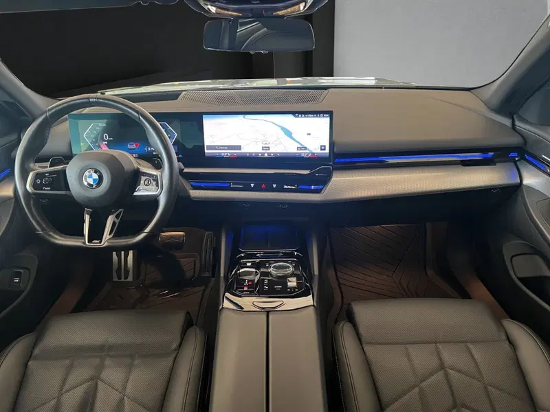BMW Serie 5 usata a Cosenza (14)
